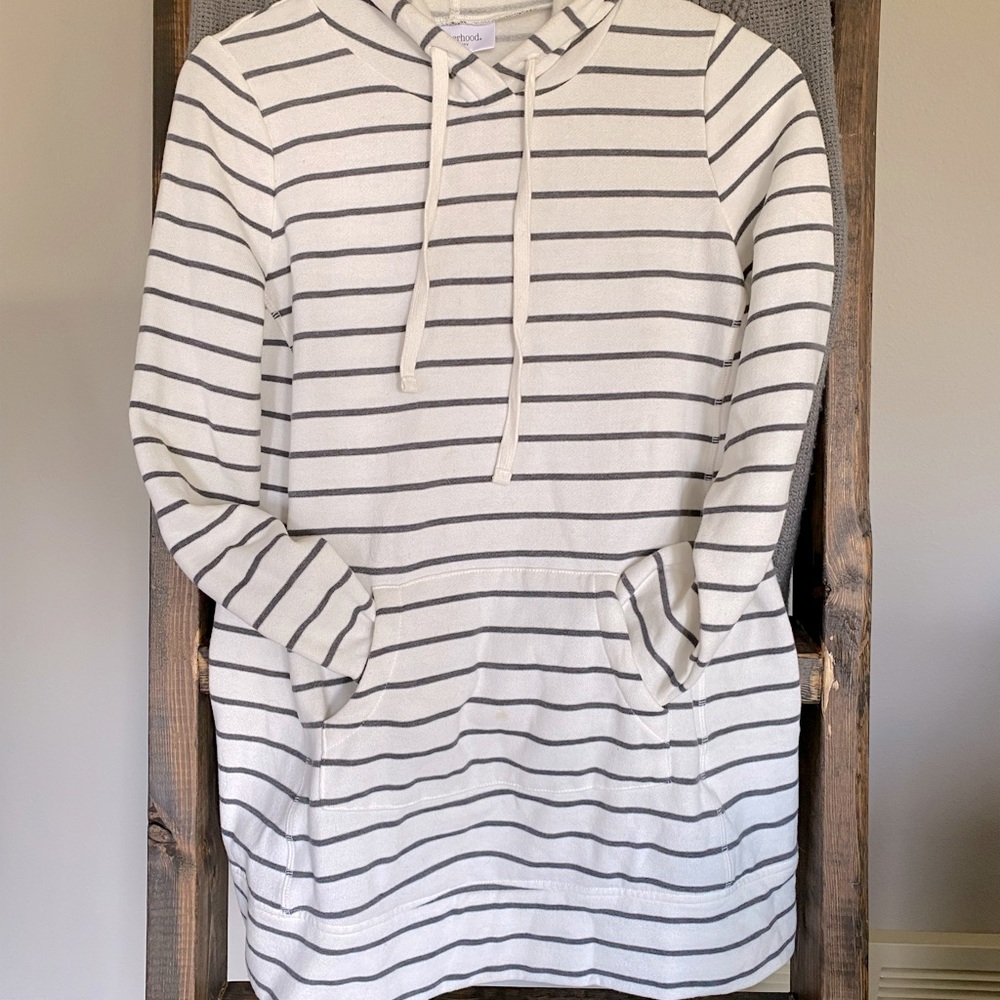 Maternity hoodie
